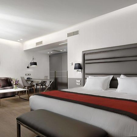 Holiday Suites Athene Buitenkant foto