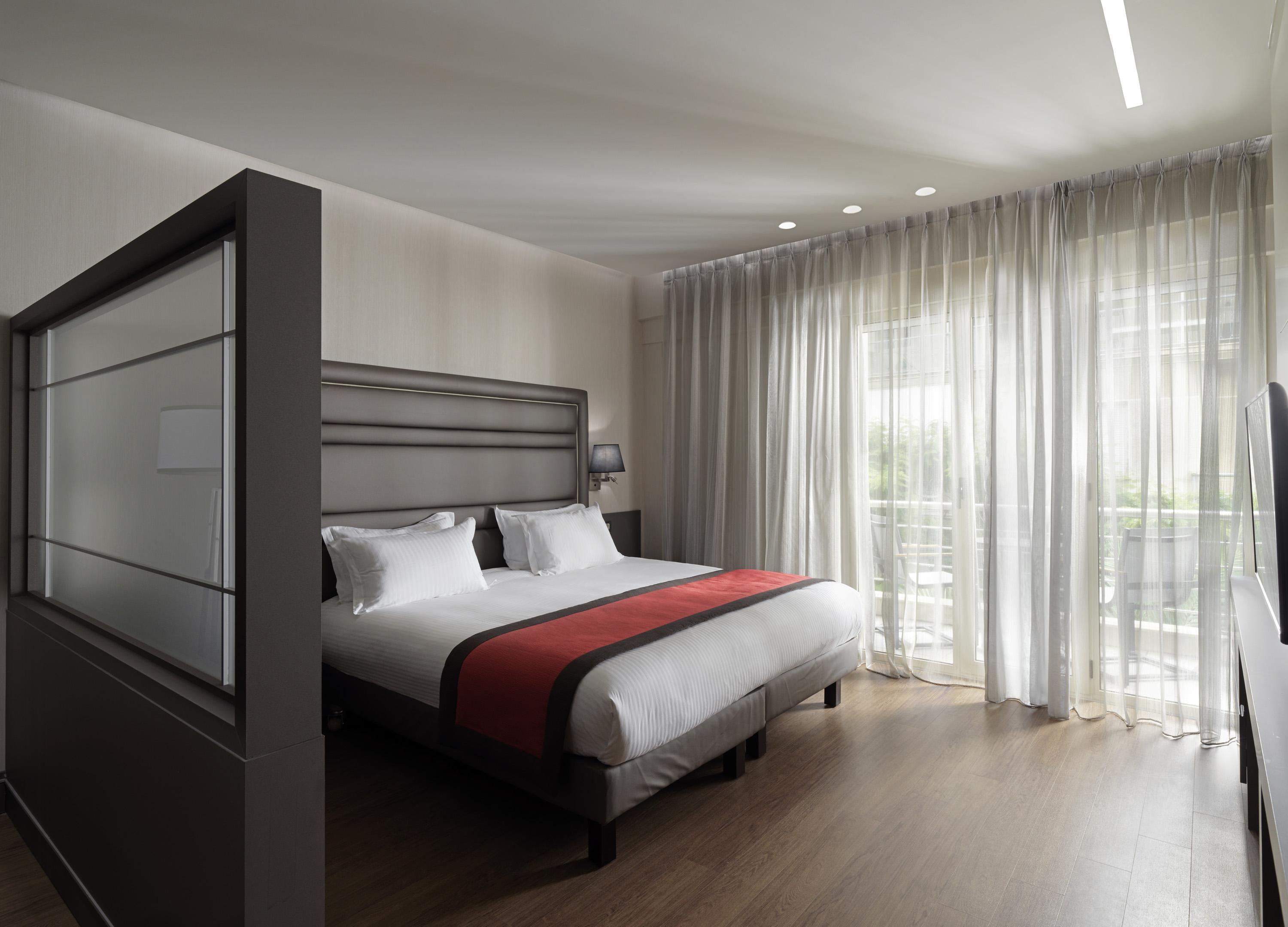 Holiday Suites Athene Buitenkant foto