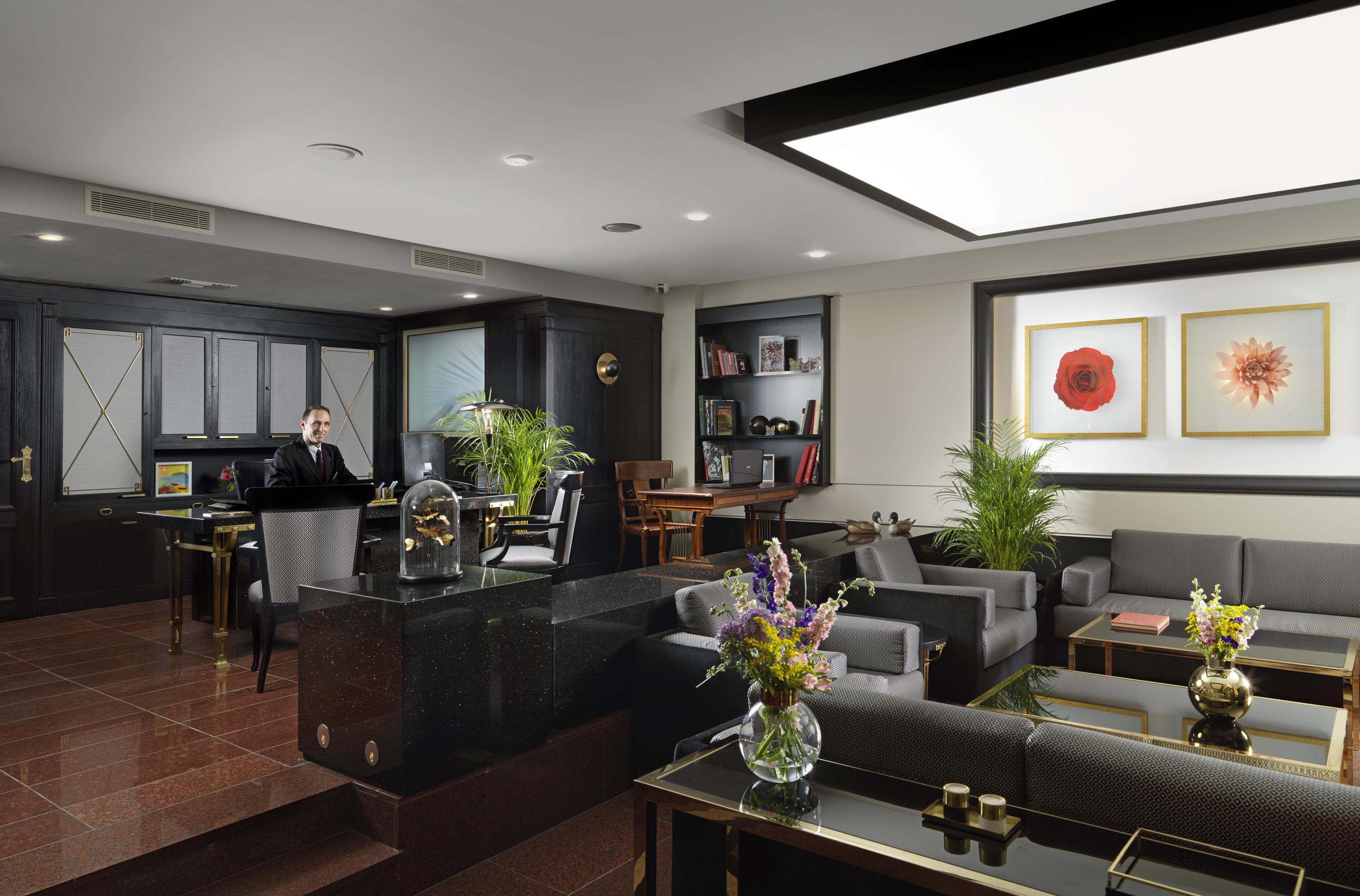 Holiday Suites Athene Buitenkant foto