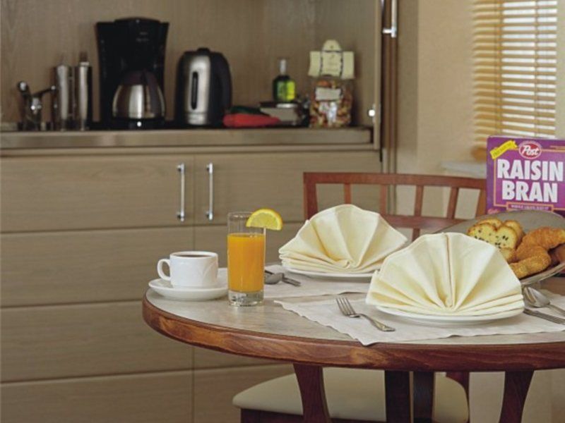 Holiday Suites Athene Buitenkant foto