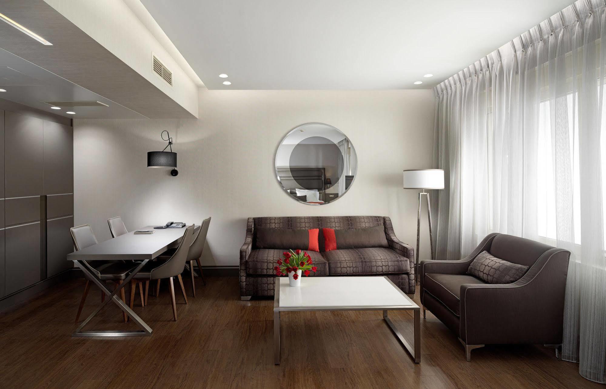 Holiday Suites Athene Buitenkant foto